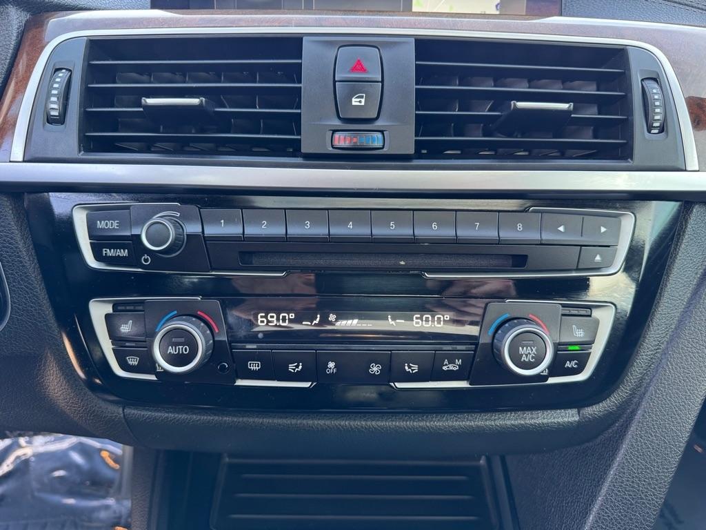 BMW 3 Series 330i xDrive Sedan 2018