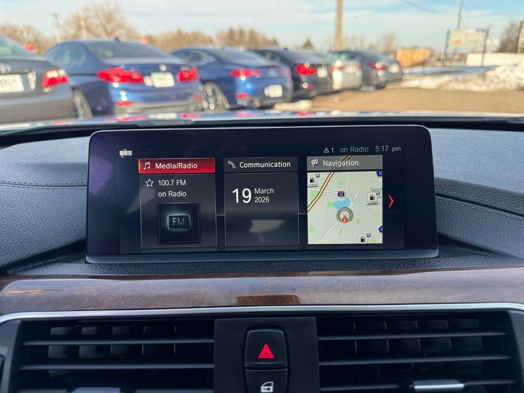 BMW 3 Series 330i xDrive Sedan 2018