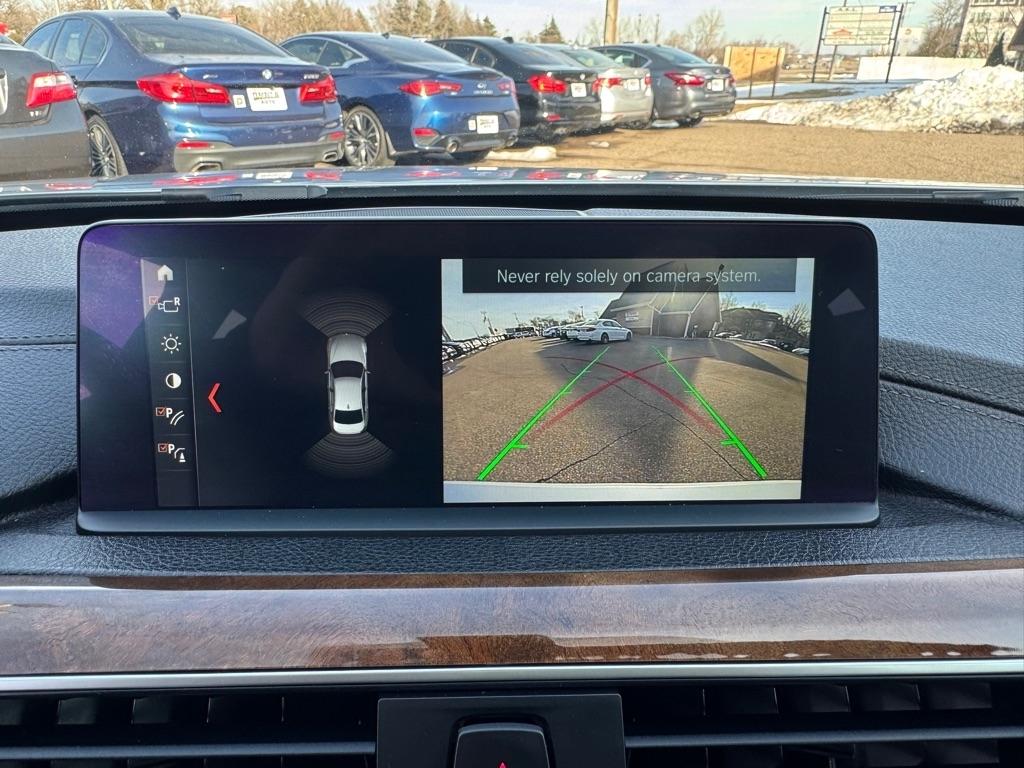 BMW 3 Series 330i xDrive Sedan 2018