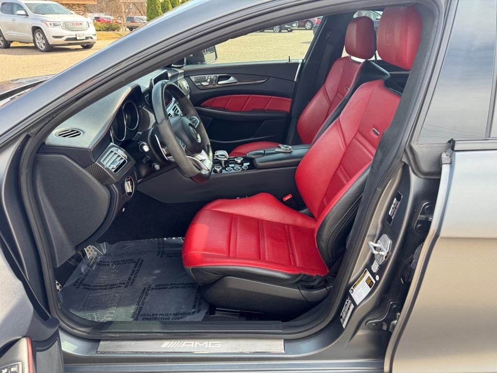 Mercedes-Benz CLS AMG CLS 63 S 4MATIC Coupe 2017