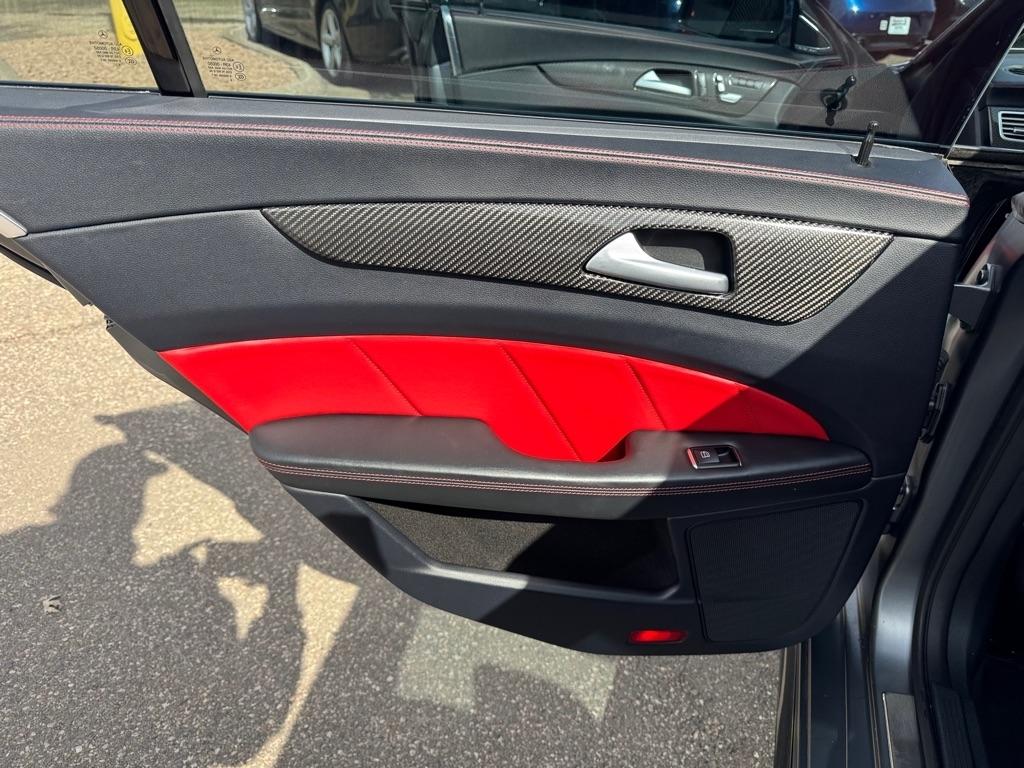 Mercedes-Benz CLS AMG CLS 63 S 4MATIC Coupe 2017