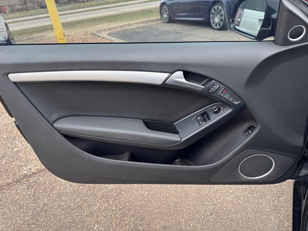 Audi A5 2dr Cpe Auto quattro 3.2L Prestige 2010