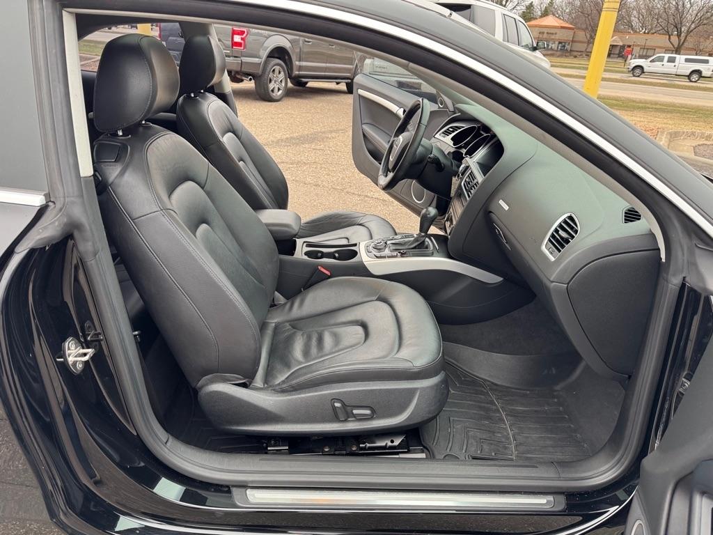 Audi A5 2dr Cpe Auto quattro 3.2L Prestige 2010