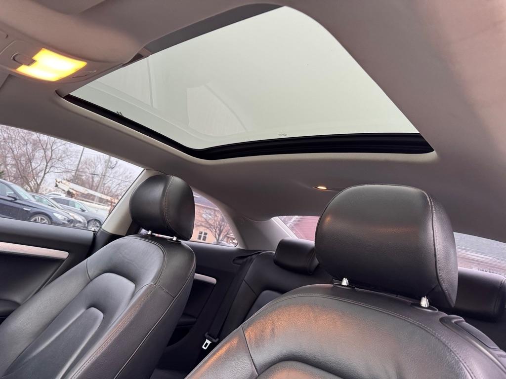 Audi A5 2dr Cpe Auto quattro 3.2L Prestige 2010