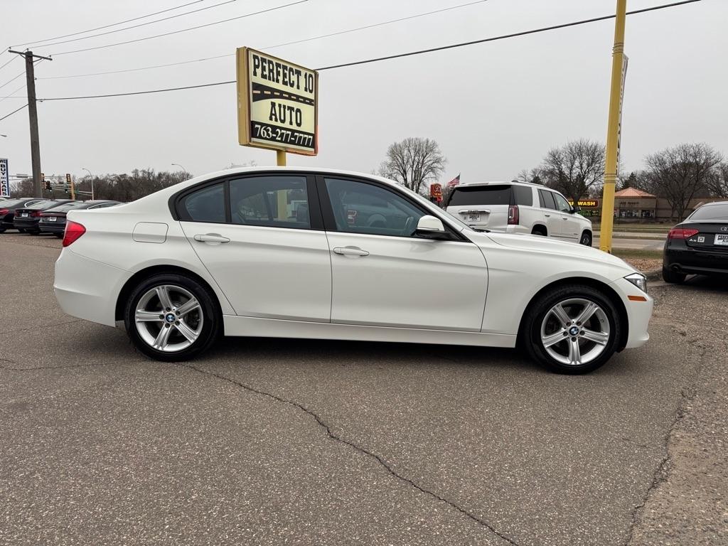BMW 3 Series 4dr Sdn 328i xDrive AWD 2015
