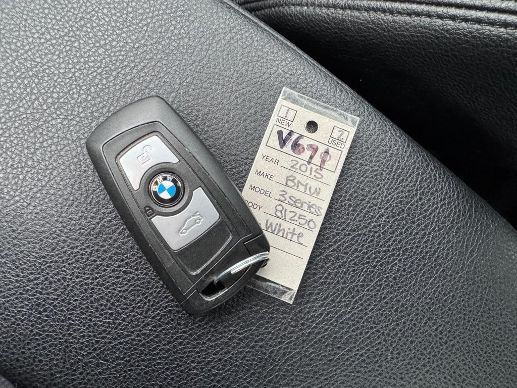 BMW 3 Series 4dr Sdn 328i xDrive AWD 2015