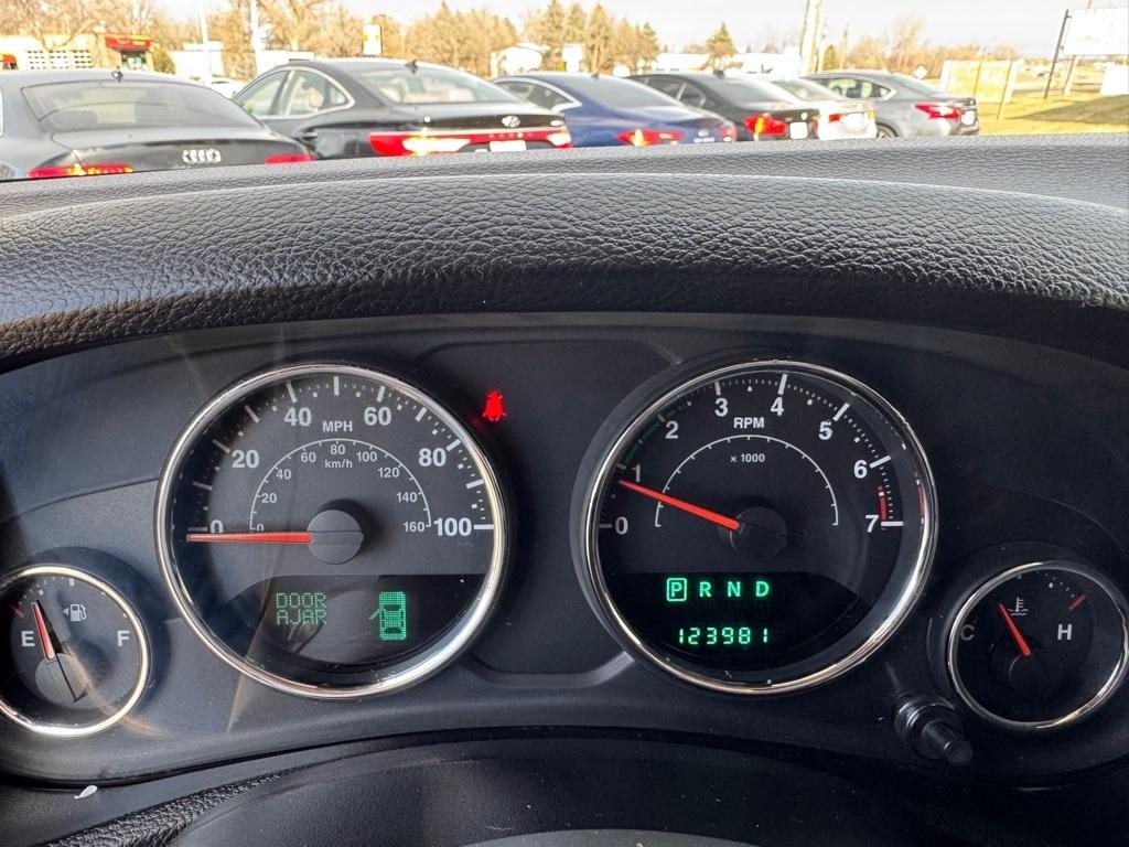 Jeep Wrangler Unlimited 4WD 4dr Sport 2014