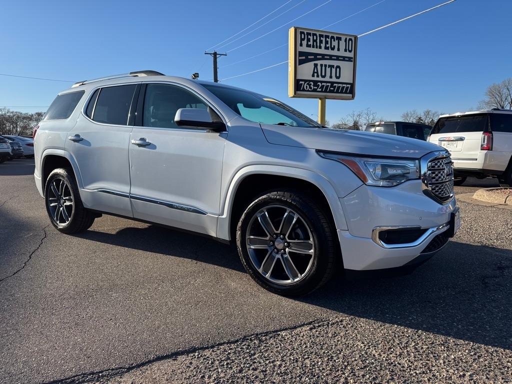 GMC Acadia AWD 4dr Denali 2017
