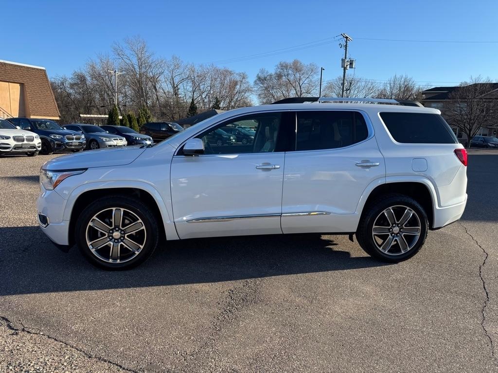 GMC Acadia AWD 4dr Denali 2017