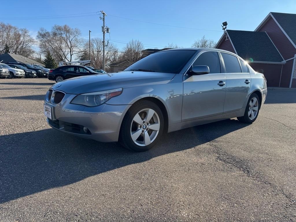 BMW 5 Series 4dr Sdn 525xi AWD 2007