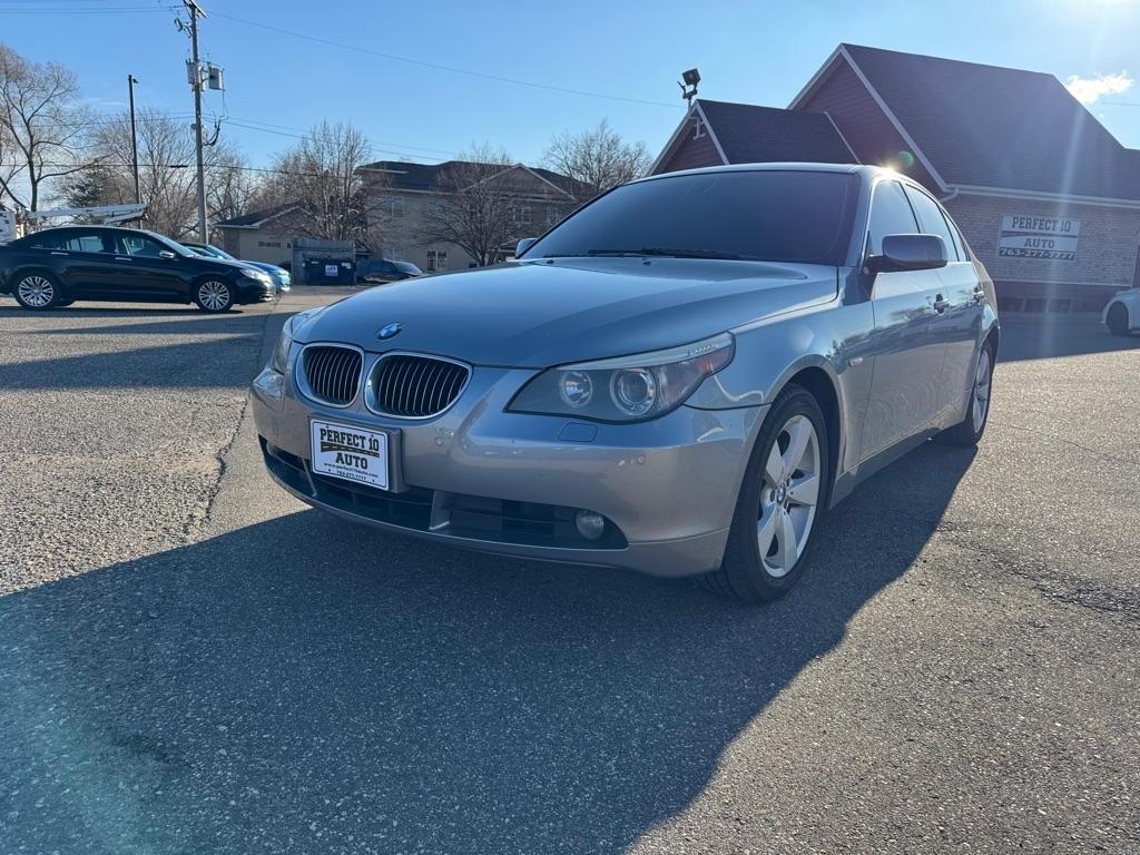 BMW 5 Series 4dr Sdn 525xi AWD 2007