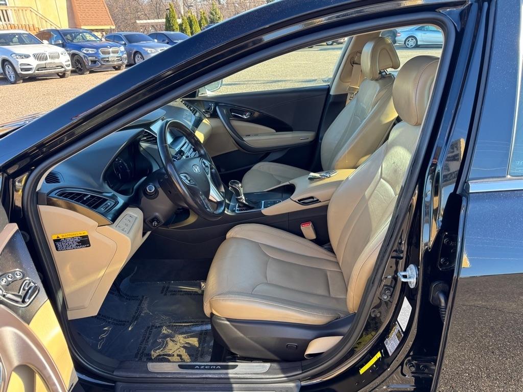 Hyundai Azera 4dr Sdn Limited 2015