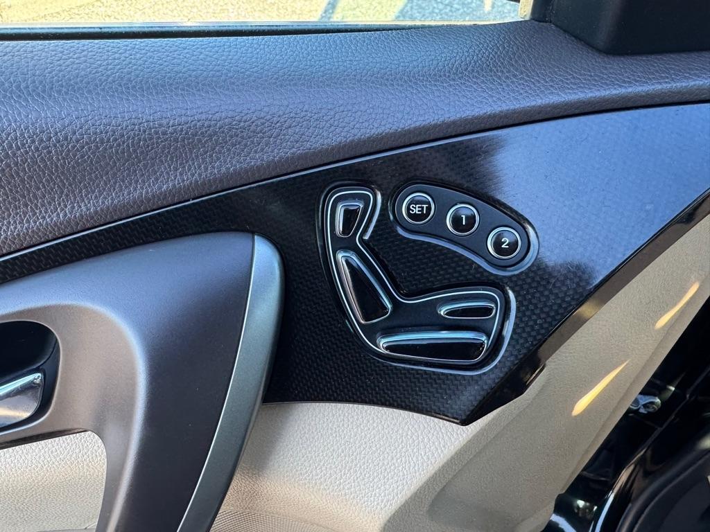 Hyundai Azera 4dr Sdn Limited 2015