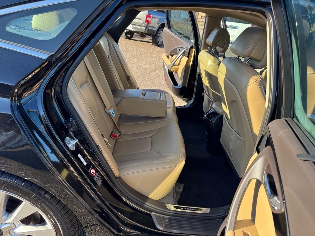 Hyundai Azera 4dr Sdn Limited 2015