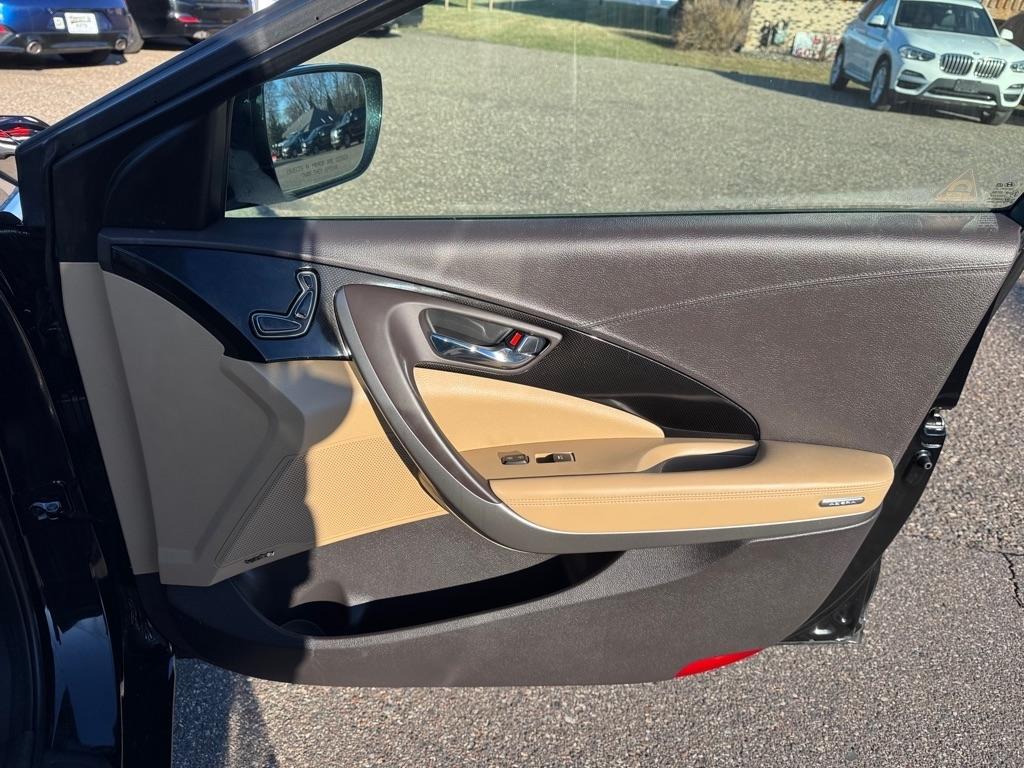 Hyundai Azera 4dr Sdn Limited 2015