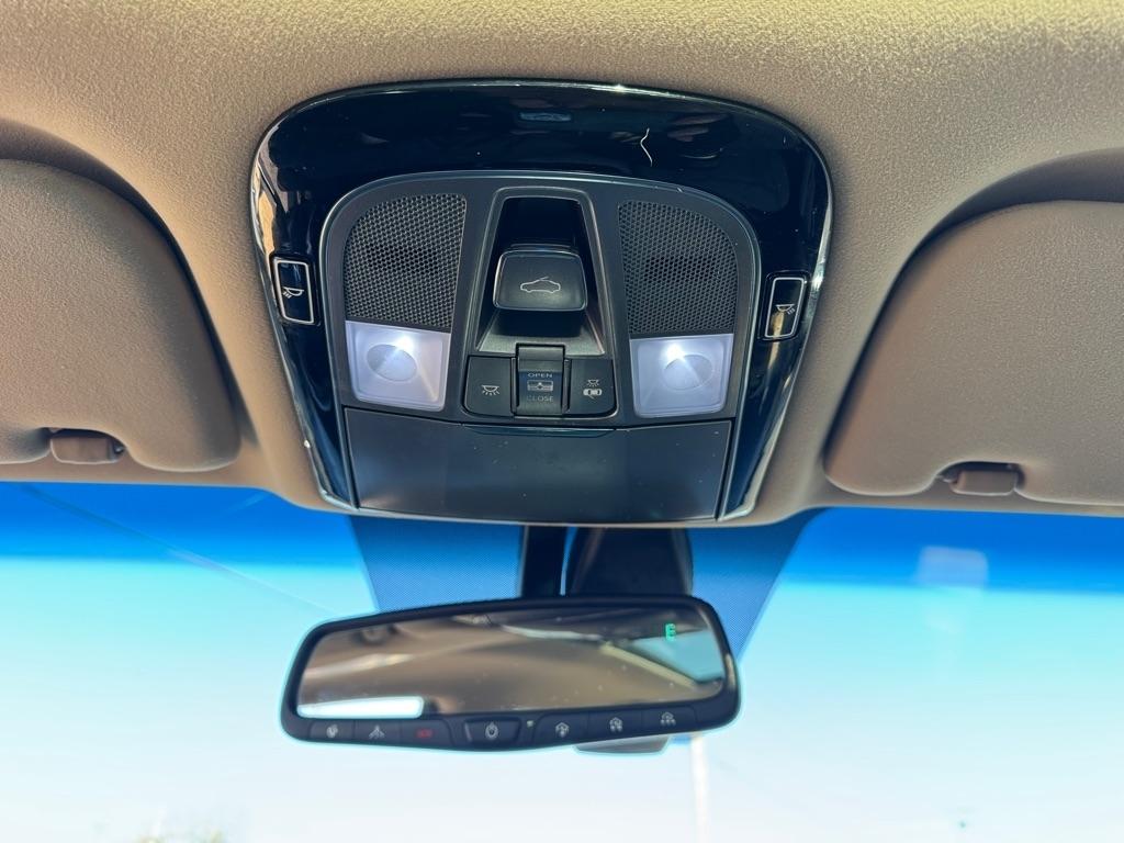 Hyundai Azera 4dr Sdn Limited 2015