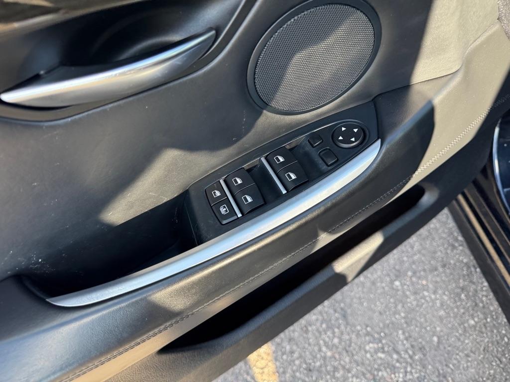 BMW 5 Series 550i xDrive Gran Turismo 2017