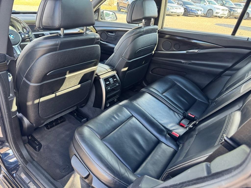 BMW 5 Series 550i xDrive Gran Turismo 2017