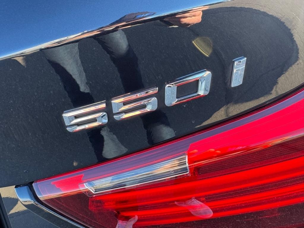 BMW 5 Series 550i xDrive Gran Turismo 2017