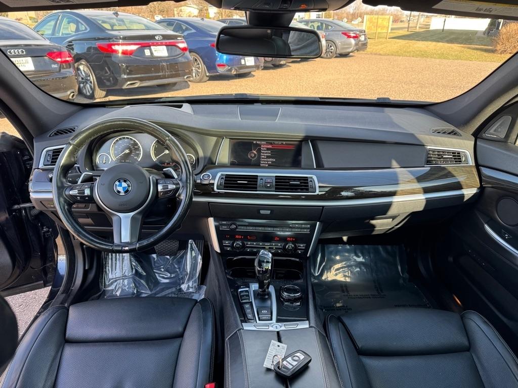 BMW 5 Series 550i xDrive Gran Turismo 2017