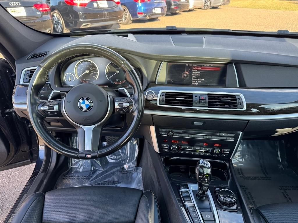 BMW 5 Series 550i xDrive Gran Turismo 2017