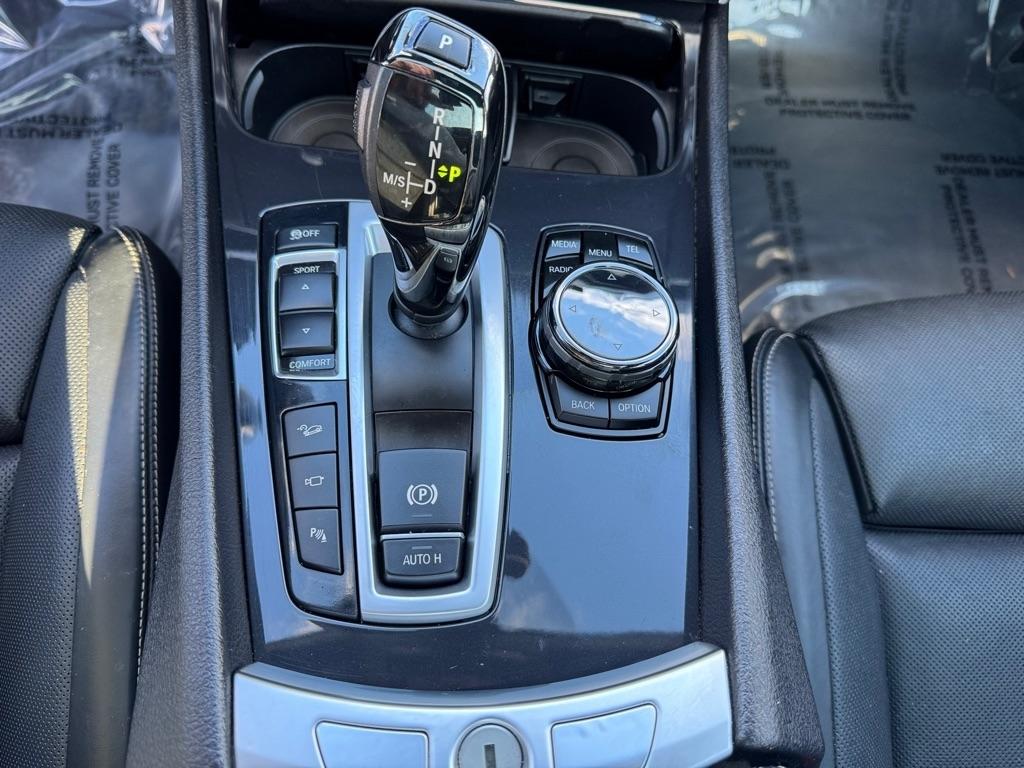 BMW 5 Series 550i xDrive Gran Turismo 2017