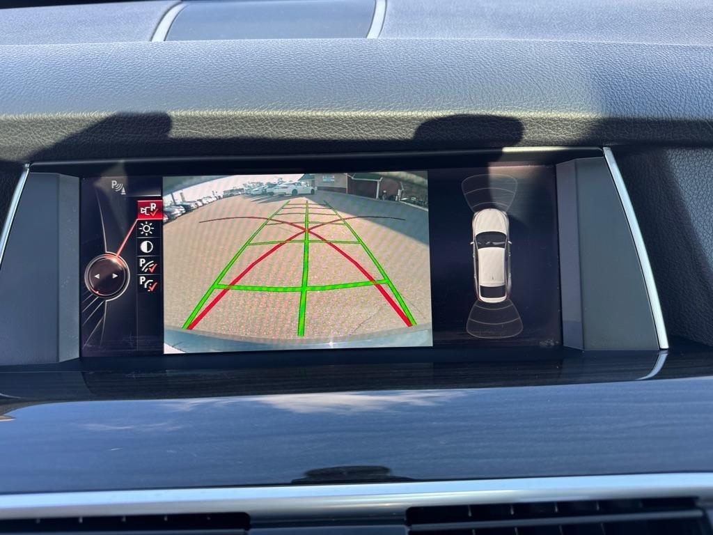 BMW 5 Series 550i xDrive Gran Turismo 2017