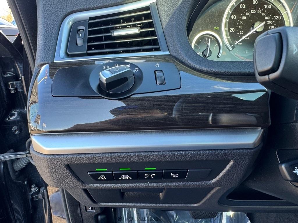 BMW 5 Series 550i xDrive Gran Turismo 2017