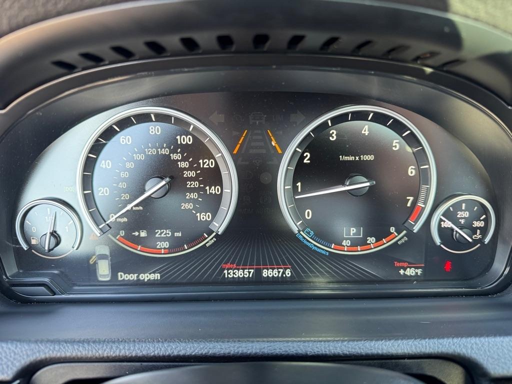 BMW 5 Series 550i xDrive Gran Turismo 2017