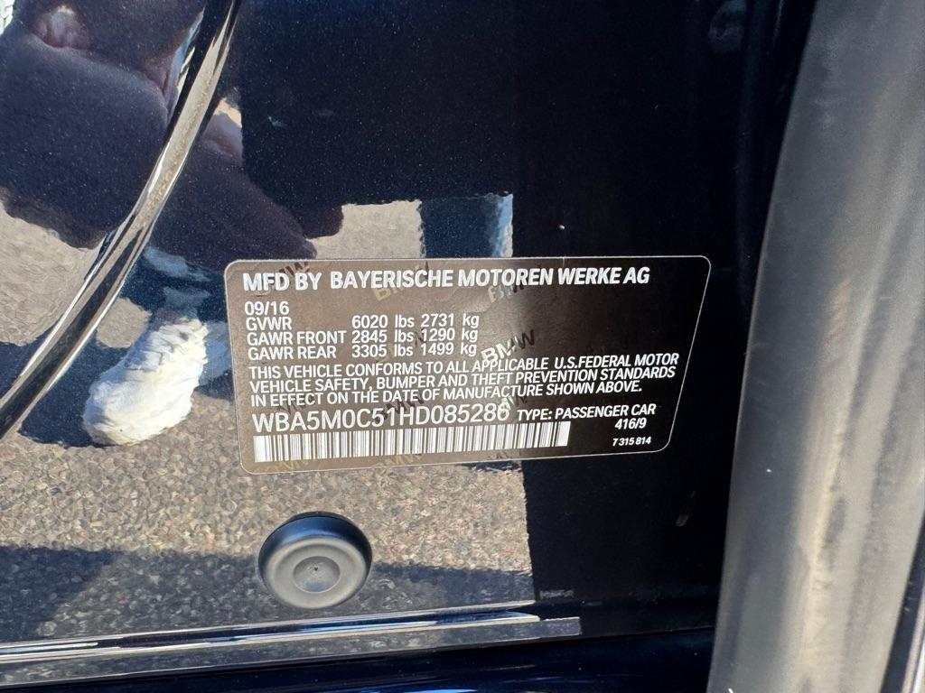 BMW 5 Series 550i xDrive Gran Turismo 2017