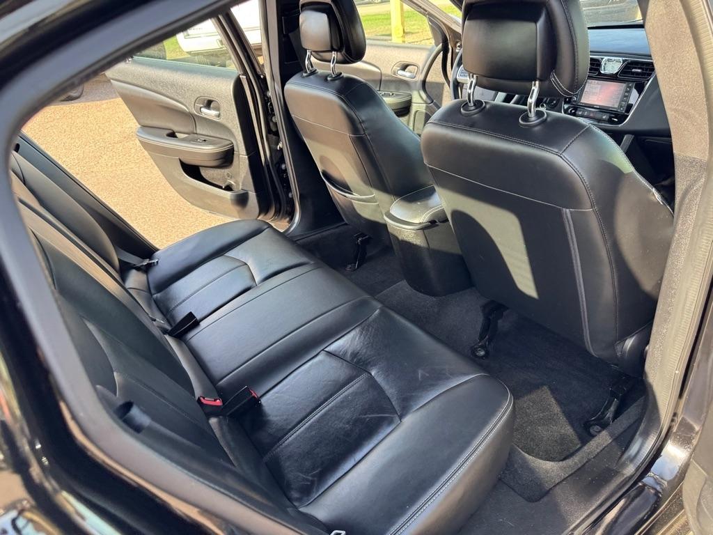 Chrysler 200 4dr Sdn Limited 2013