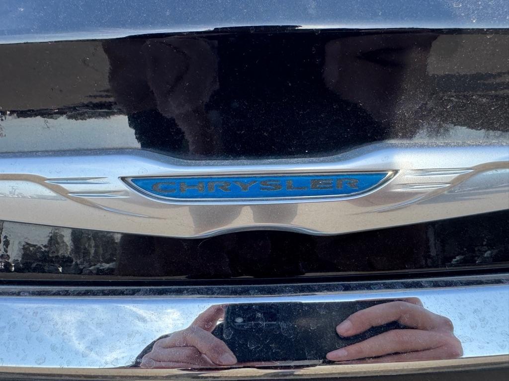 Chrysler 200 4dr Sdn Limited 2013