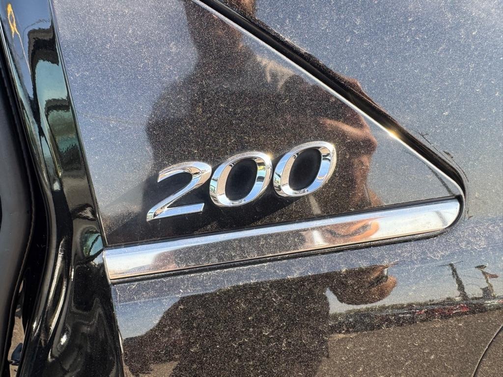 Chrysler 200 4dr Sdn Limited 2013