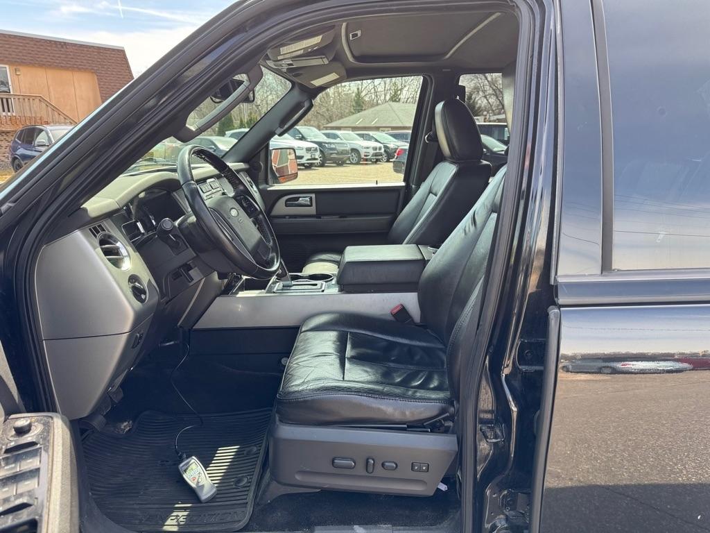 Ford Expedition 4WD 4dr Limited 2013