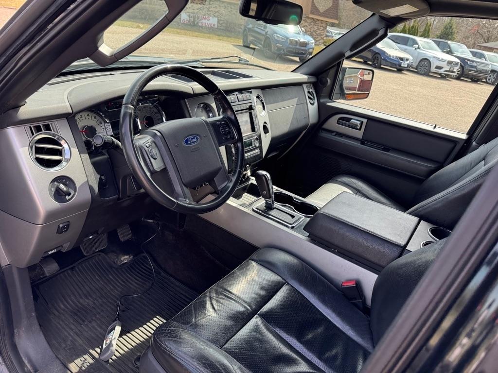 Ford Expedition 4WD 4dr Limited 2013