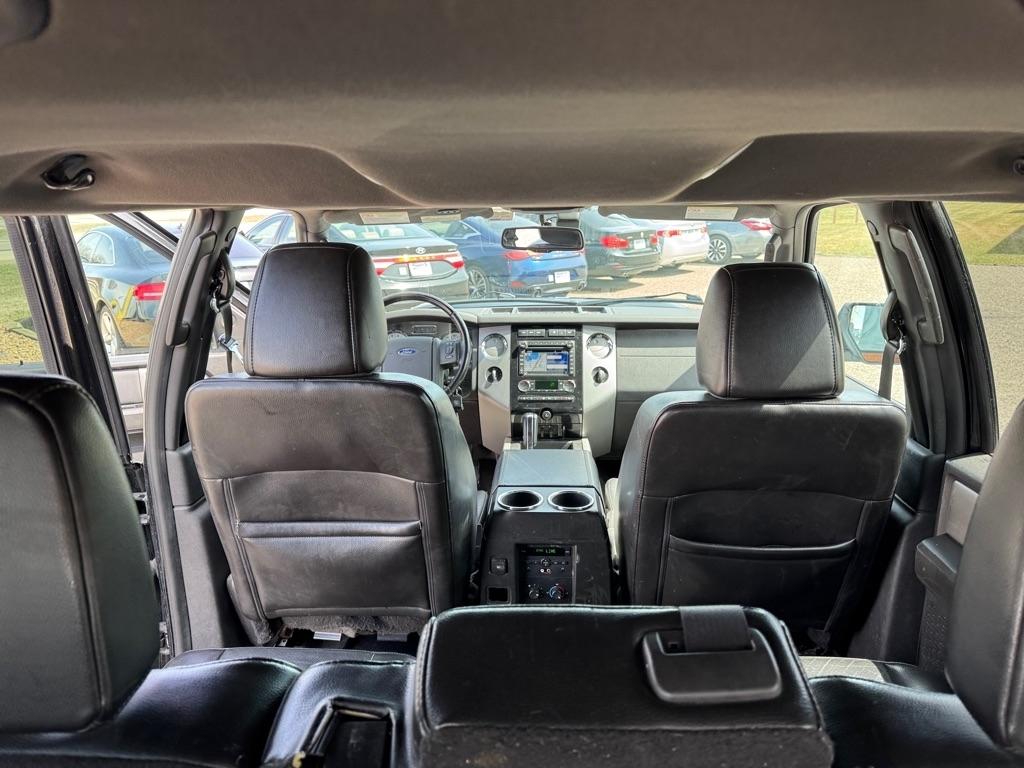 Ford Expedition 4WD 4dr Limited 2013