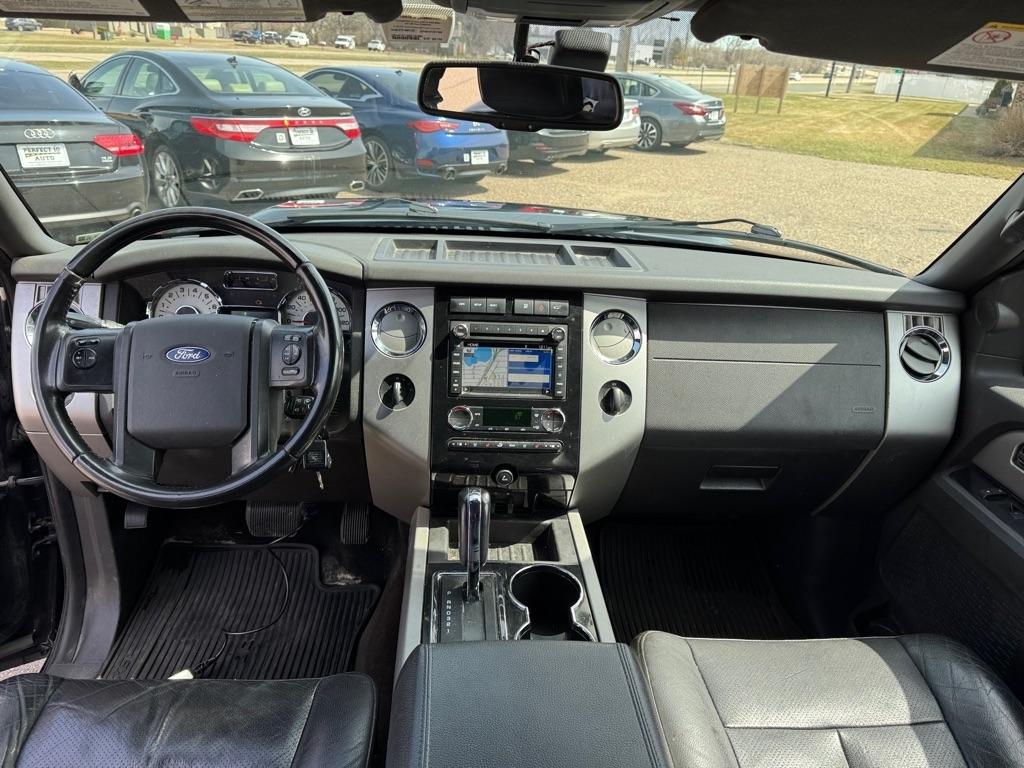 Ford Expedition 4WD 4dr Limited 2013