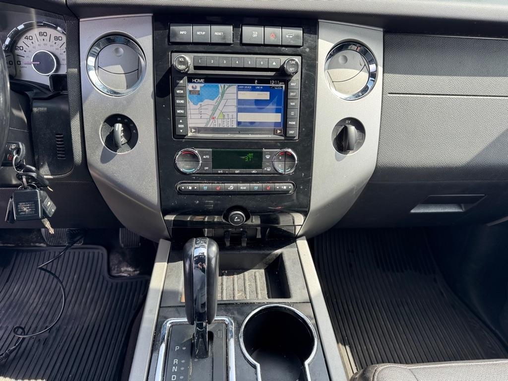 Ford Expedition 4WD 4dr Limited 2013