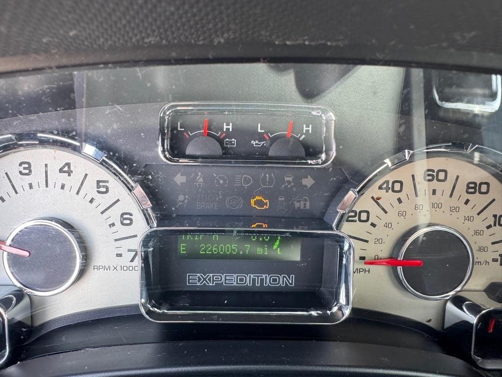 Ford Expedition 4WD 4dr Limited 2013