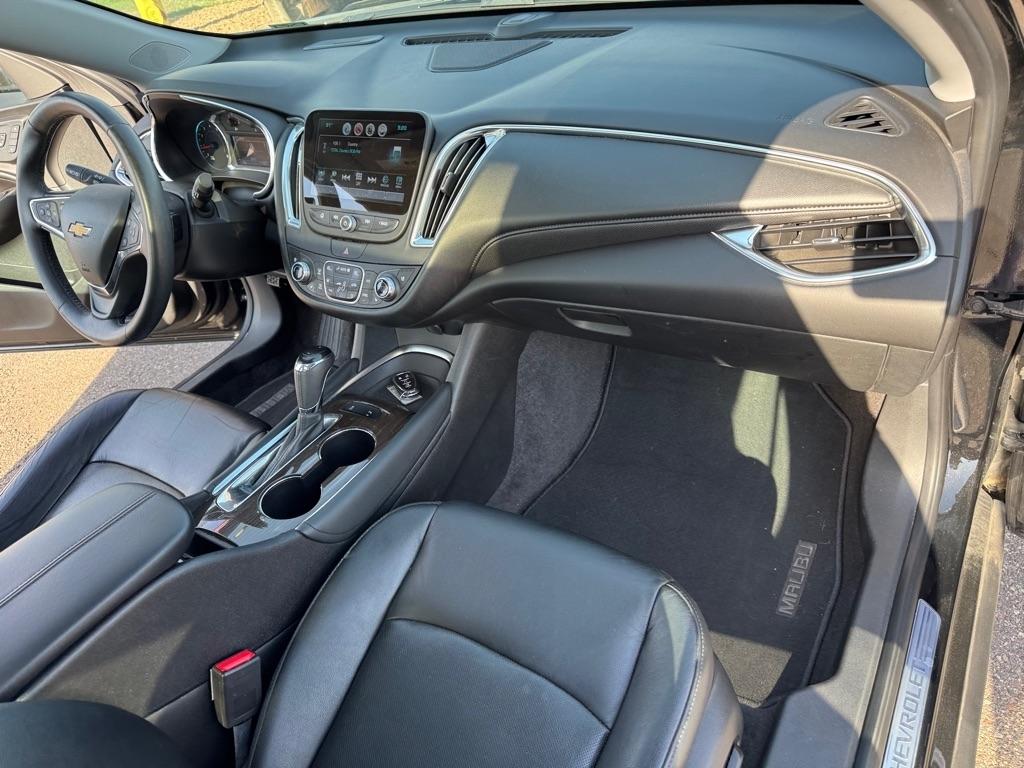 Chevrolet Malibu 4dr Sdn Premier w/2LZ 2016