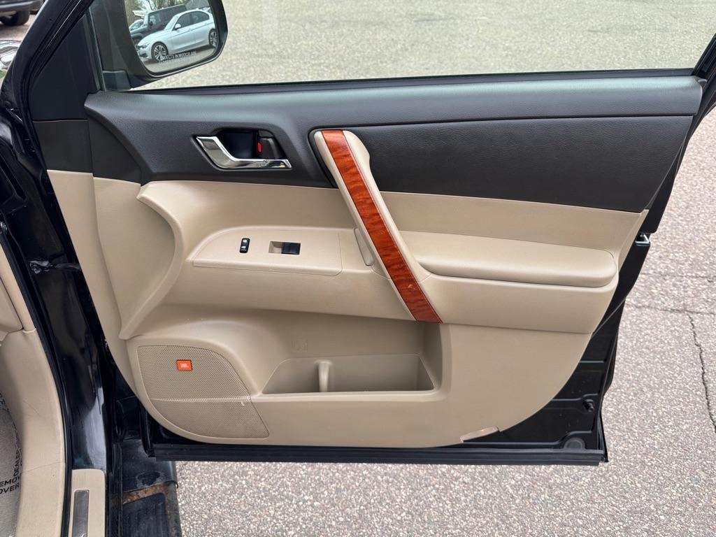 Toyota Highlander 4WD 4dr Limited (Natl) 2008