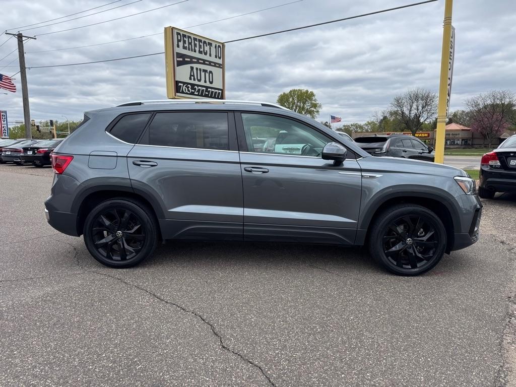 Volkswagen Taos SE FWD 2022