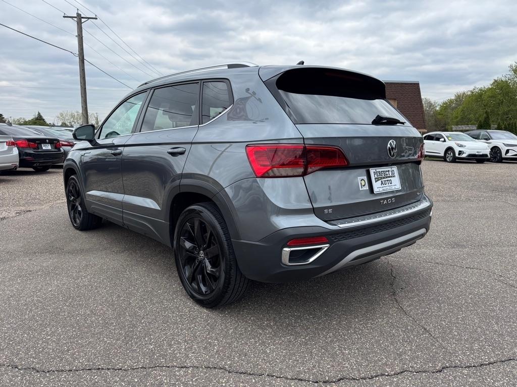 Volkswagen Taos SE FWD 2022