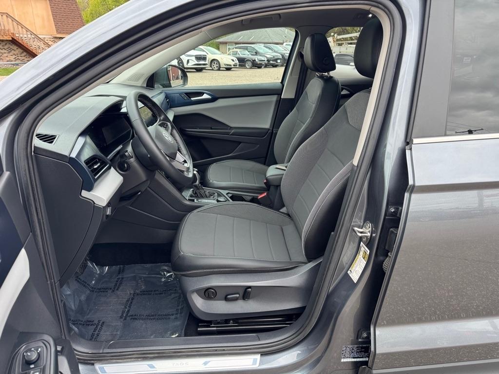 Volkswagen Taos SE FWD 2022