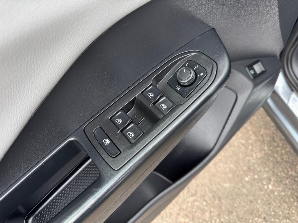 Volkswagen Taos SE FWD 2022
