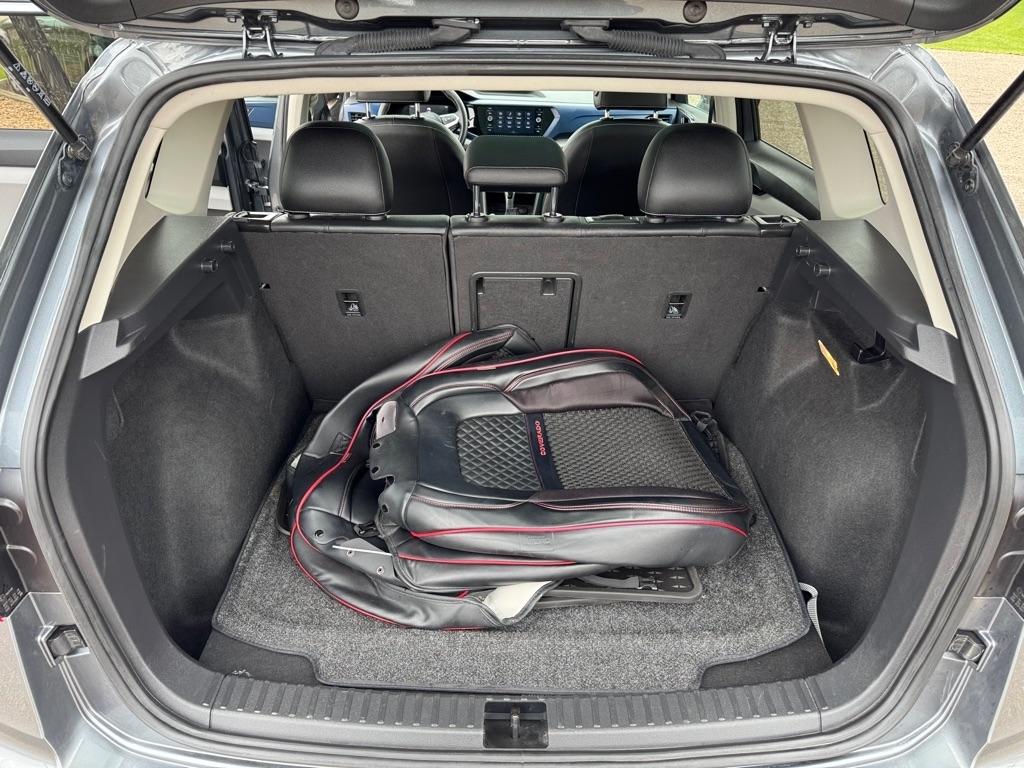 Volkswagen Taos SE FWD 2022