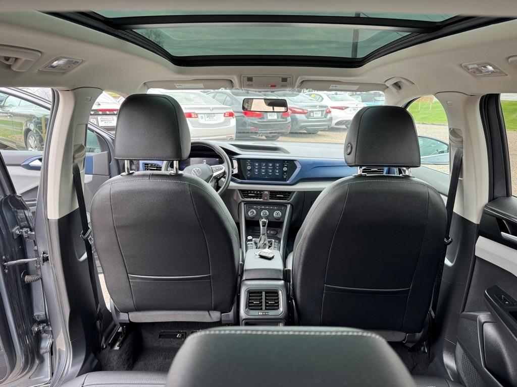 Volkswagen Taos SE FWD 2022