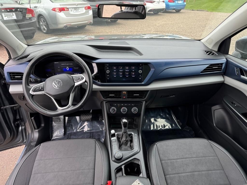 Volkswagen Taos SE FWD 2022
