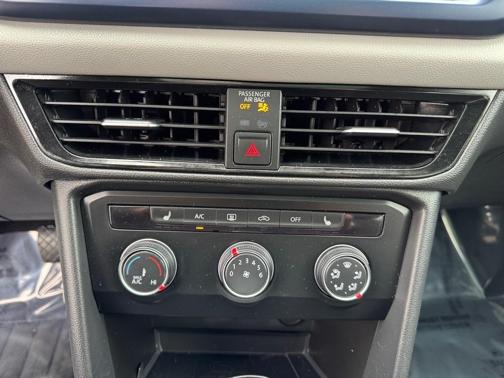 Volkswagen Taos SE FWD 2022