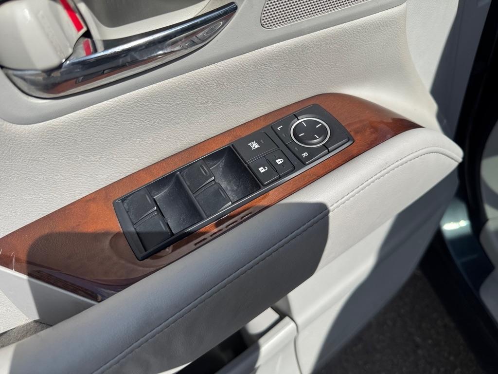 Lexus RX 350 AWD 4dr 2011
